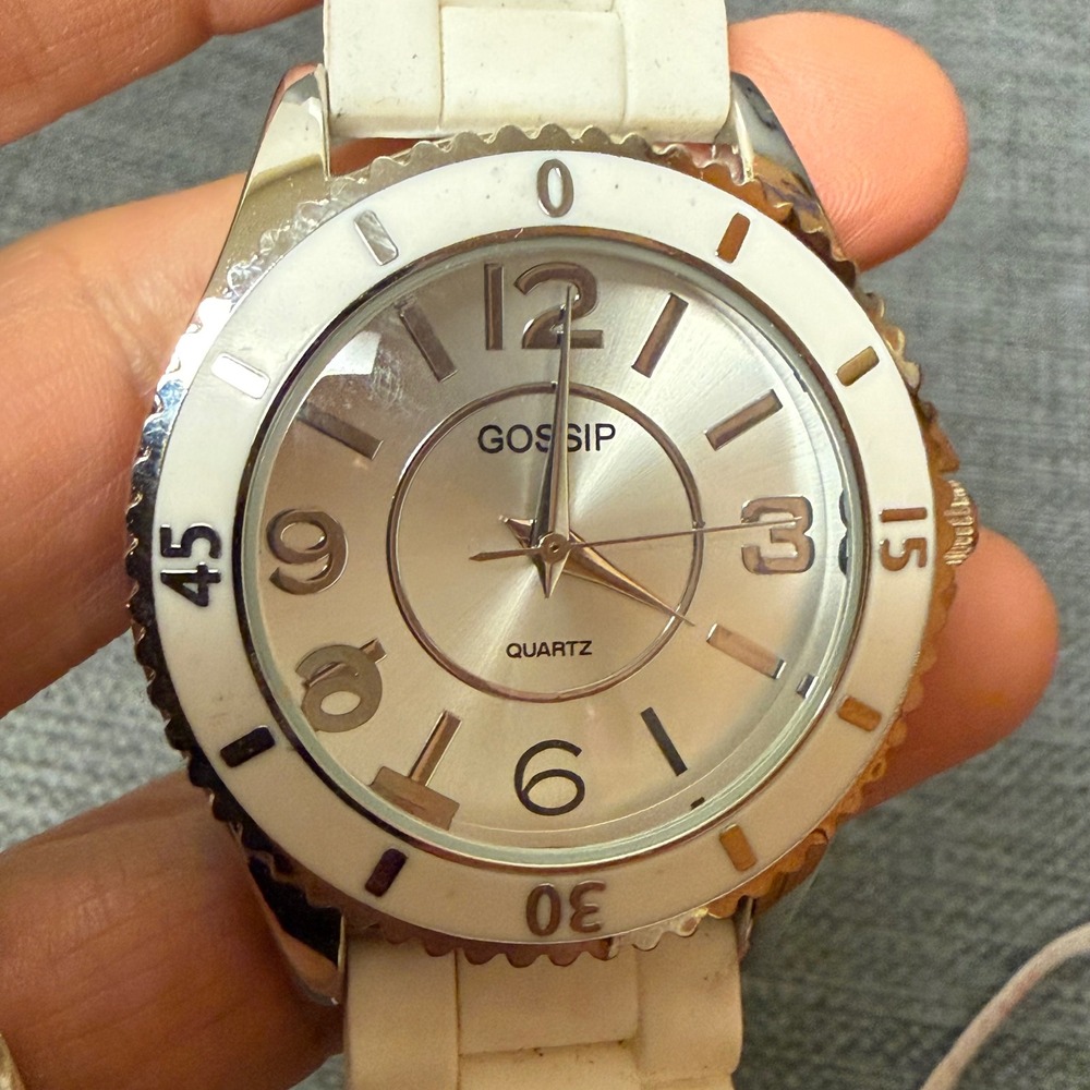 Gossip White Silicone Band Quartz Watch Silver Dial Sporty Japan Movt WORKS